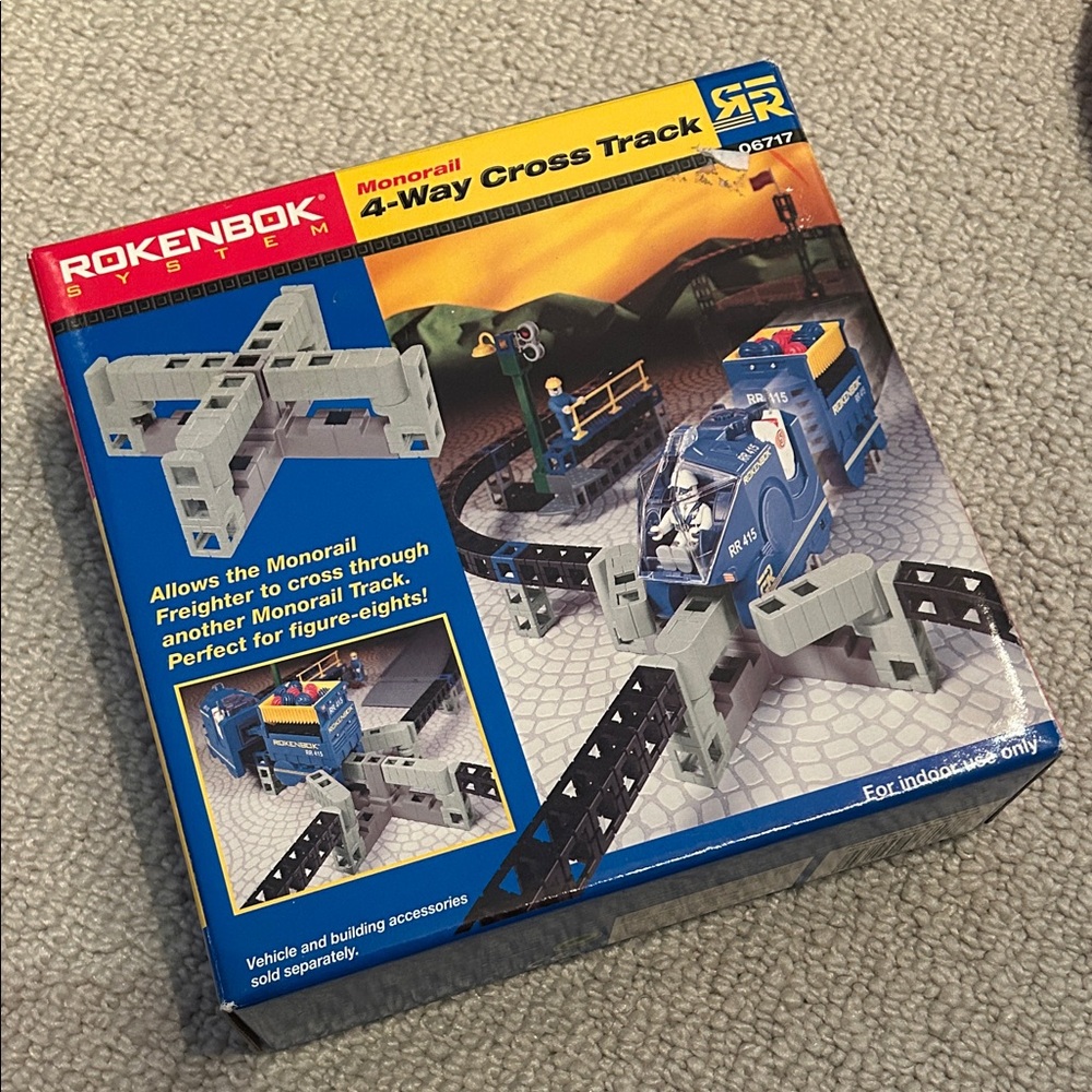 Monorail 4-Way Cross Track Set - Blue and Gray